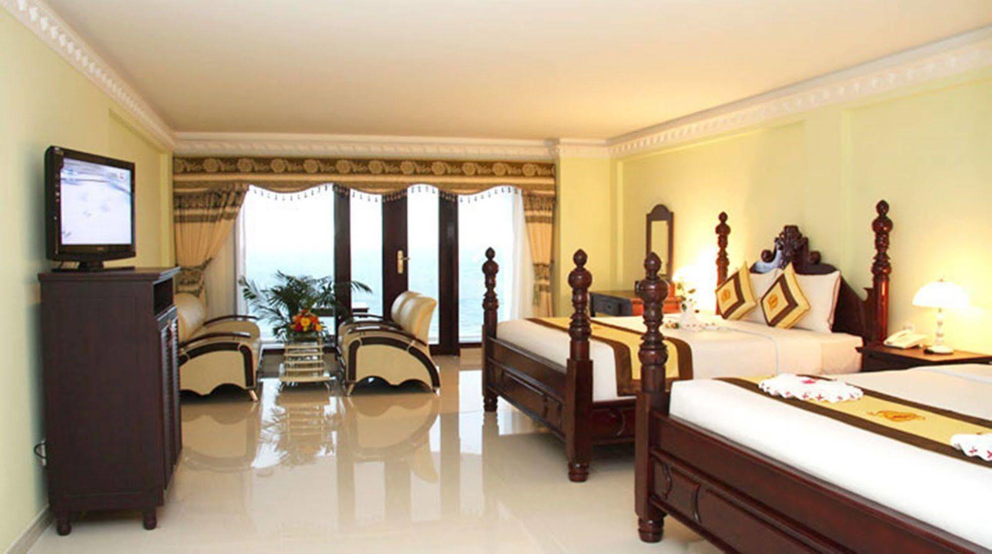 Ocean Front Hotel Phan Thiết Ngoại thất bức ảnh